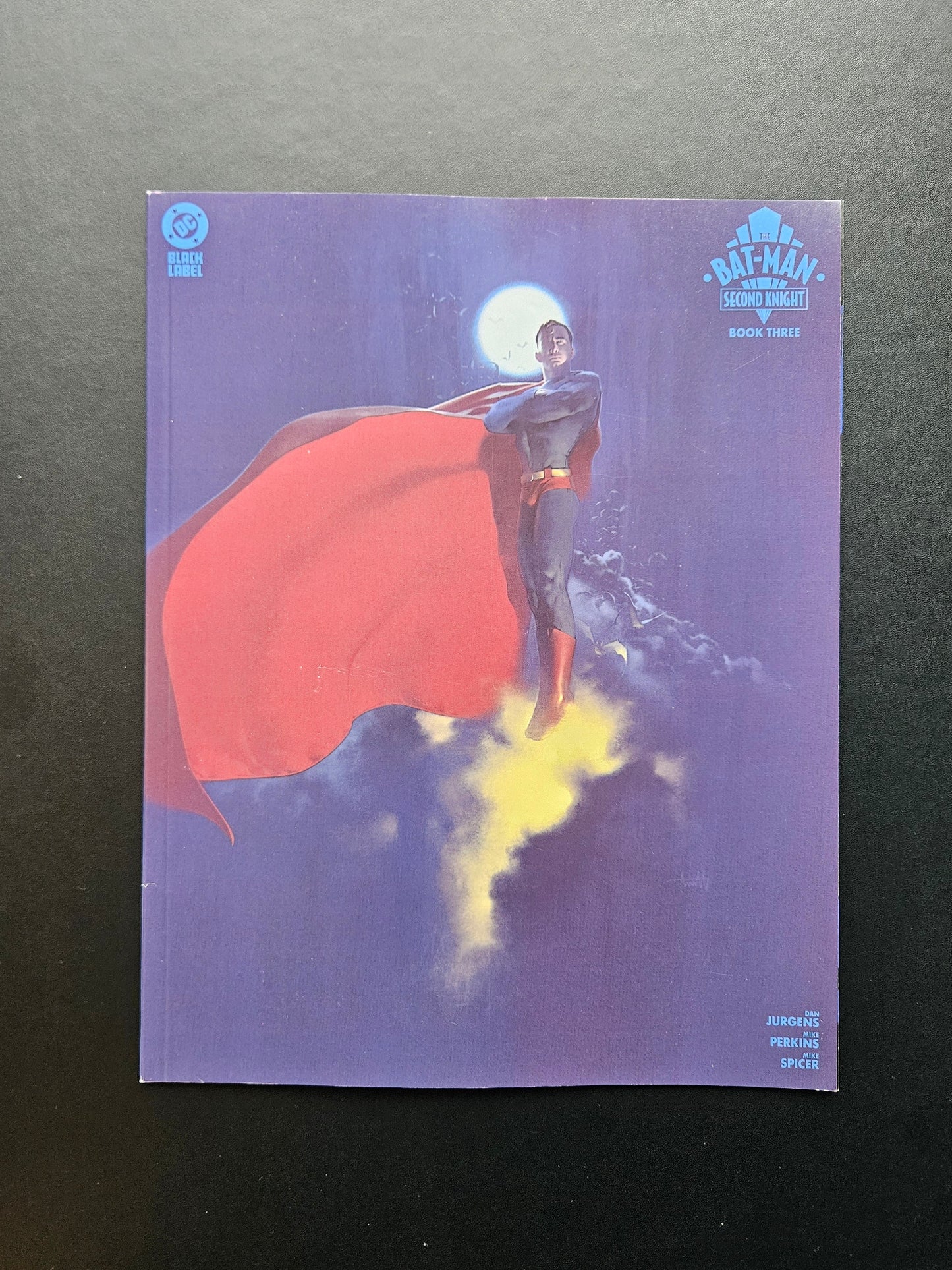 🔞 The Bat-Man: Second Knight #3 - Marc Aspinall Variant (Read Desc.) 002