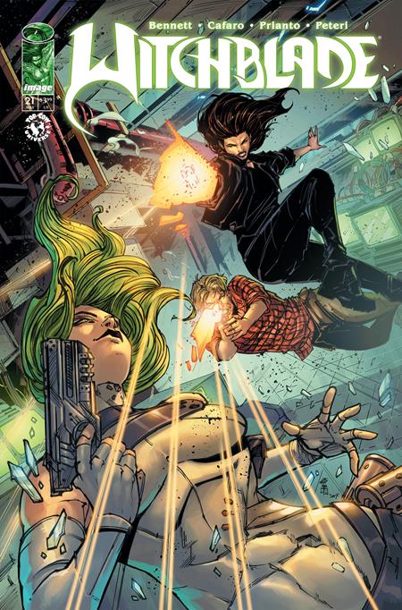 🔞 Witchblade #21 - Guiseppe Cafaro Main Cover (Closed)