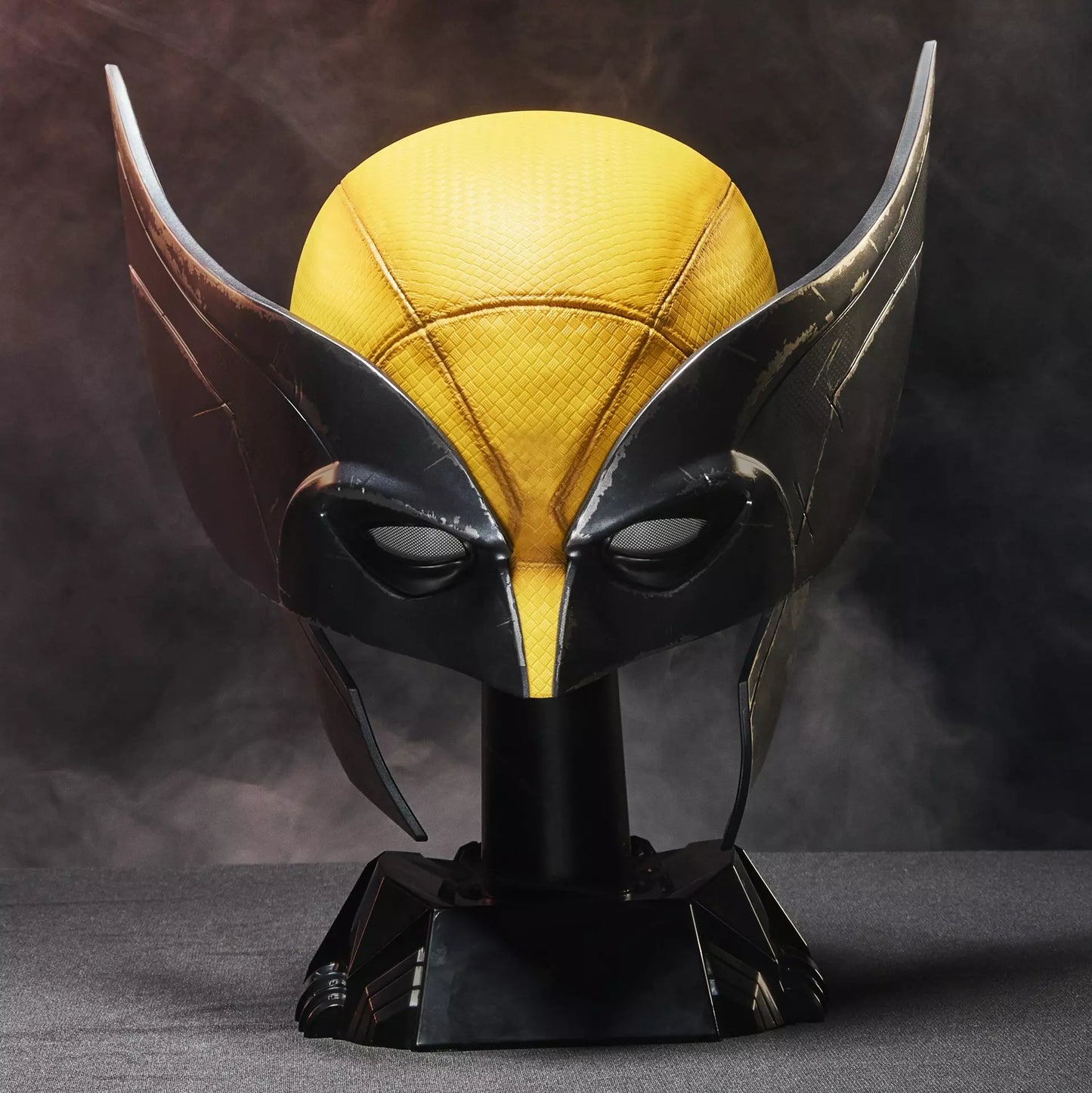 Marvel Legends Premium Roleplay Mask + FREE Wolverine #25 Jock Homage Variant (Post-FOC)