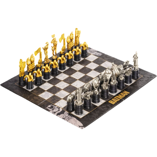 Noble Collection - Chess Set - Batman vs The Joker - 849421011864 (Closed)