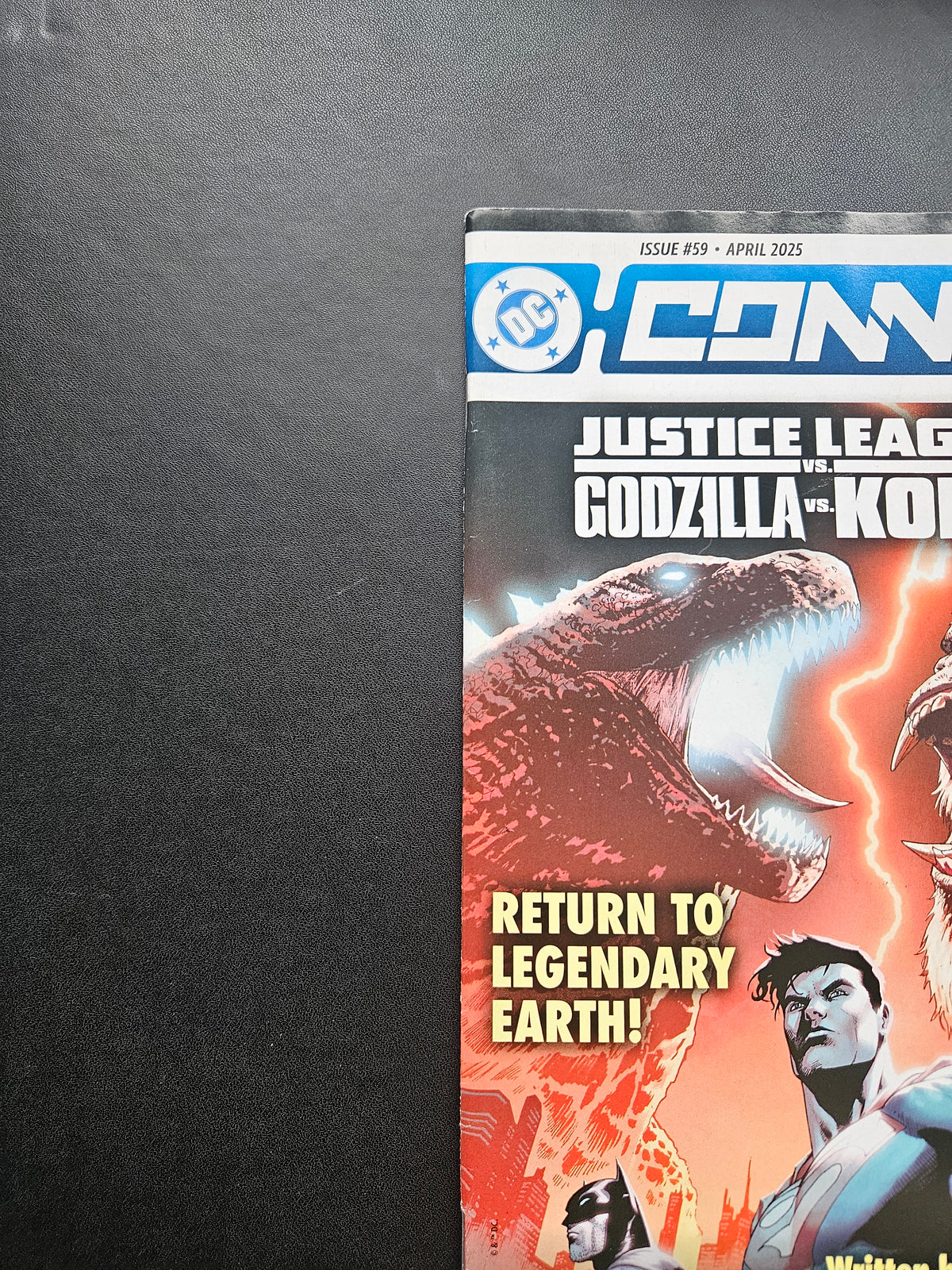 DC Connect #59 (FN) | JL vs Godzilla vs Kong 2 - April 2025 (Released) R2636
