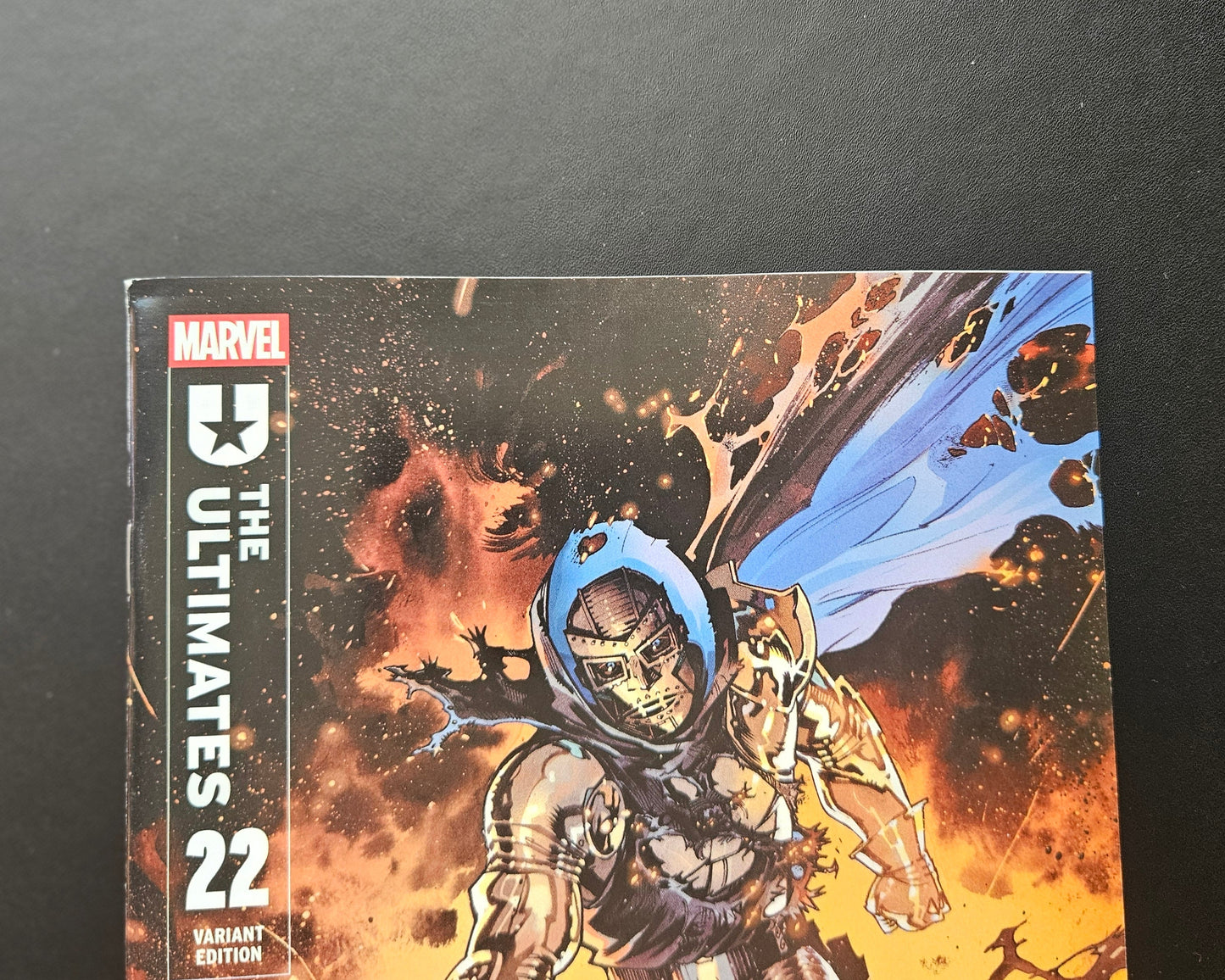 Ultimates #22 (VF) - Jonas Scharf Variant - VF (Back-Issue)