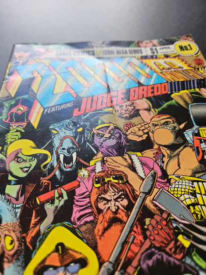 2000 AD Monthly #1 - Vol 1 - Brian Bolland Main Cover - FN (Back-Issue)