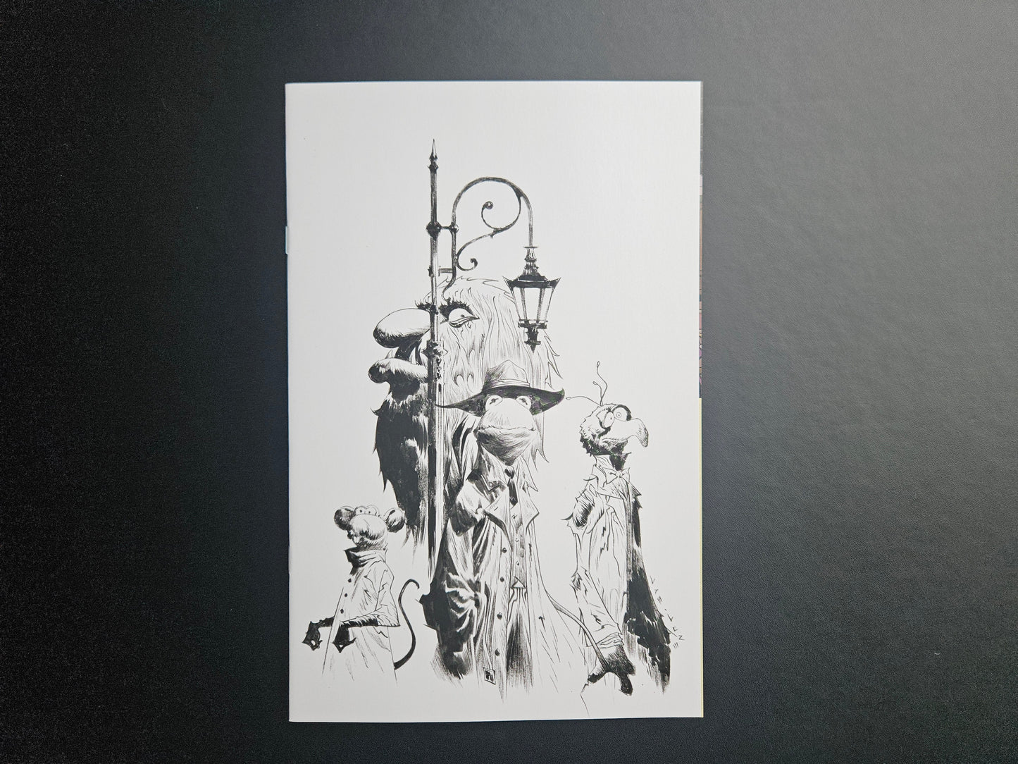 Muppets: Noir #1 - Jae Lee Line Art Blind Bag Variant (Back-Issue)