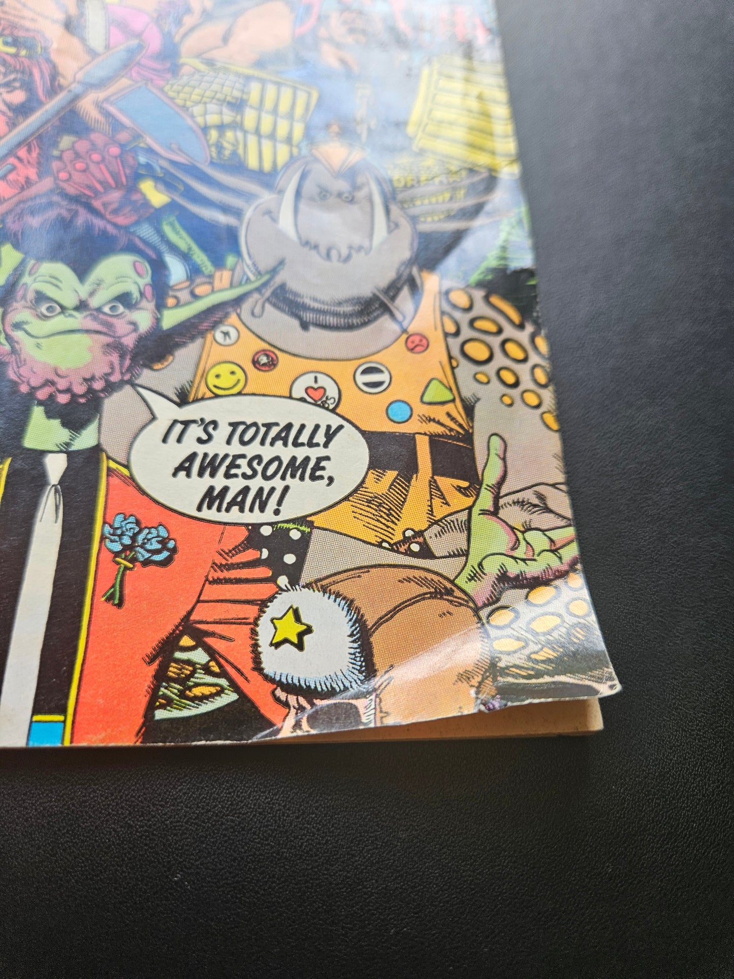 2000 AD Monthly #1 - Vol 1 - Brian Bolland Main Cover - FN (Back-Issue)