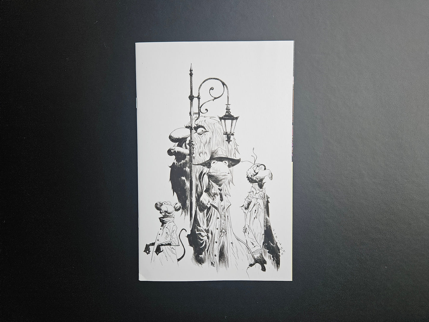 Muppets: Noir #1 - Jae Lee Line Art Blind Bag Variant - VF (Back-Issue)